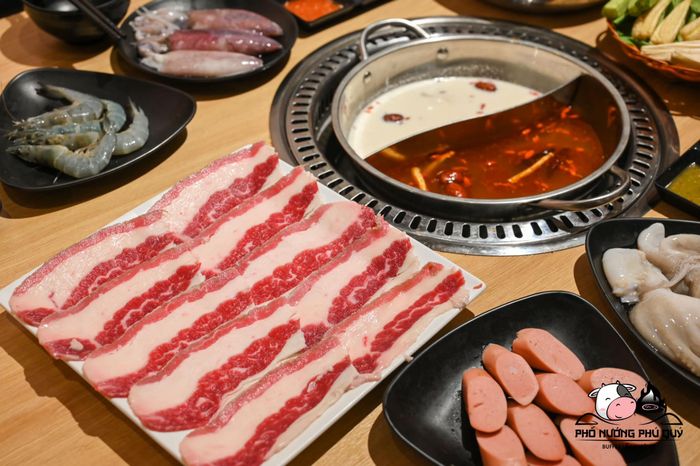 Hình ảnh set lẩu 2 ngăn hấp dẫn