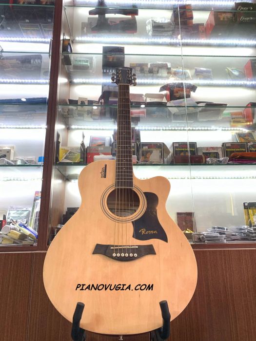 Góc trưng bày ấn tượng tại Piano Vũ Gia