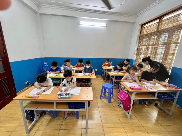 Góc nhìn thứ ba tại lớp học Luyện Chữ Đẹp Thu Hường