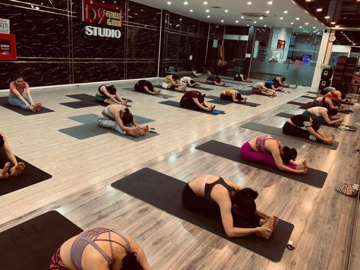Không gian luyện tập đẳng cấp tại D9 Fitness Yoga Long Biên (Ảnh 2)