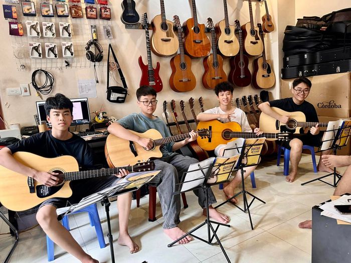 Không gian học tập tại Thân Nguyễn Music