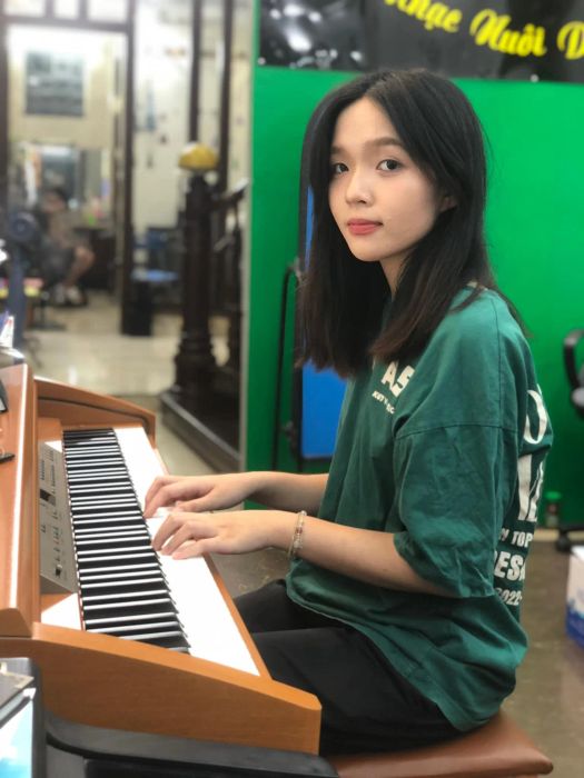 Hình ảnh lớp học đàn tại Piano Thế Sơn