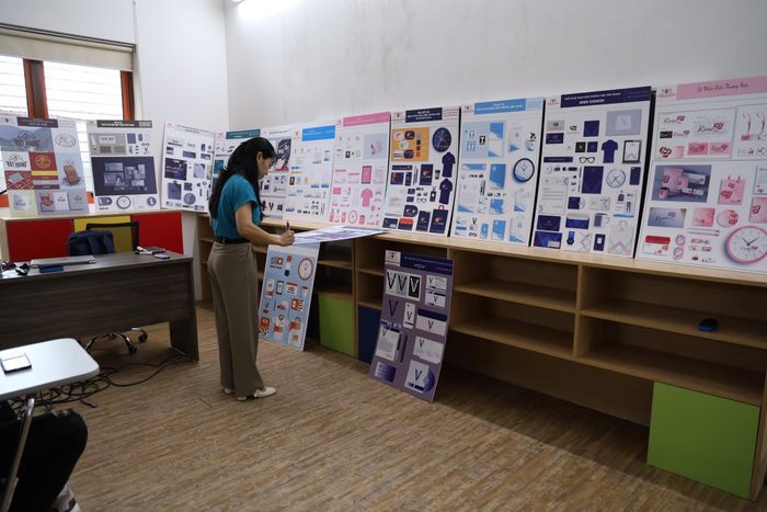 Phòng học thiết kế hiện đại tại Cao đẳng Việt Mỹ Hà Nội