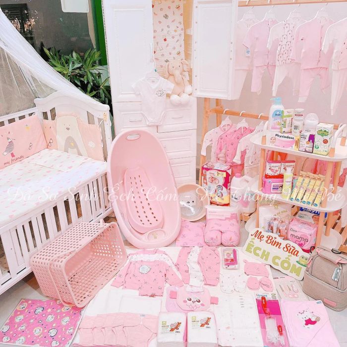 Hình ảnh không gian mua sắm sang trọng tại Ếch Cốm