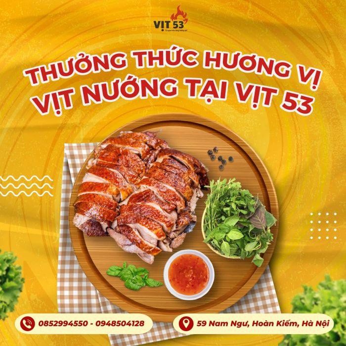 Hình ảnh không gian ấm cúng và các món ăn đặc trưng tại Vịt 53 Nam Ngư