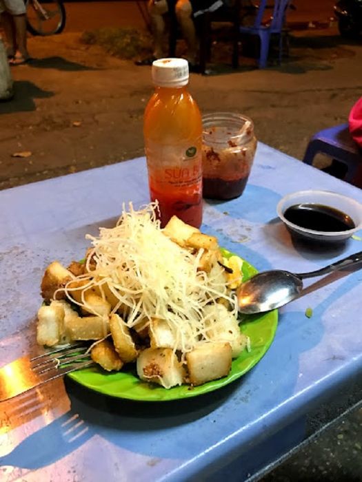 Bột Chiên Phùng Khắc Khoan - Nét ẩm thực bình dị Sài Thành