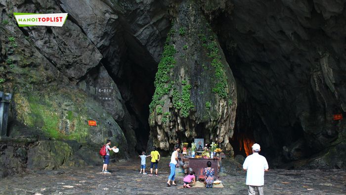 kham-pha-ve-dep-tam-linh-dong-huong-tich