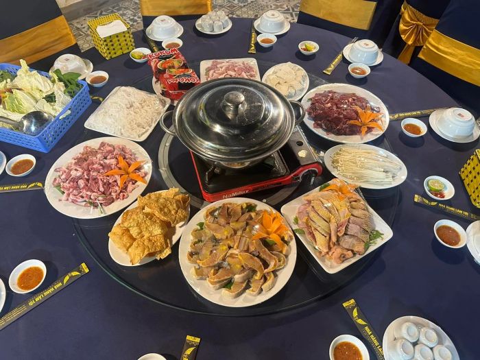 NHÀ HÀNG LÂM TỚI - Hình ảnh 1