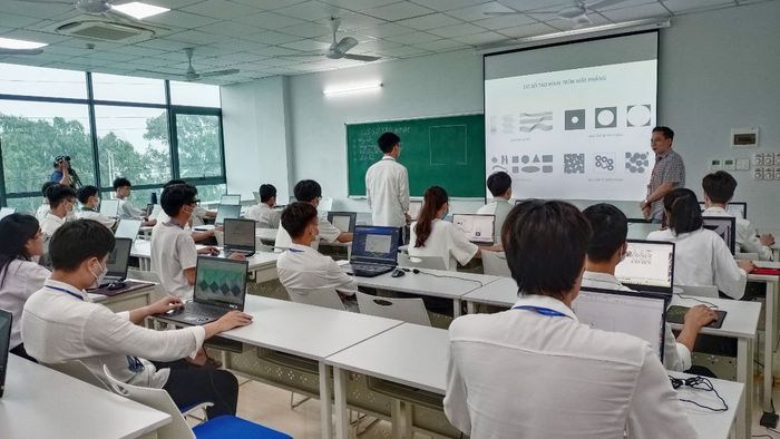 Không gian đào tạo hiện đại tại Cao đẳng Công nghệ Bách khoa Hà Nội