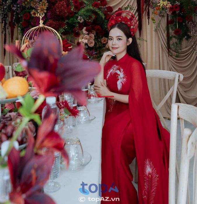 Uji Wedding House - Địa chỉ vàng cho thuê áo dài cưới hỏi tại cố đô