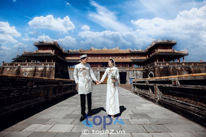 Juliet Studio - Điểm hẹn của những bộ áo dài cưới hỏi đậm chất Huế