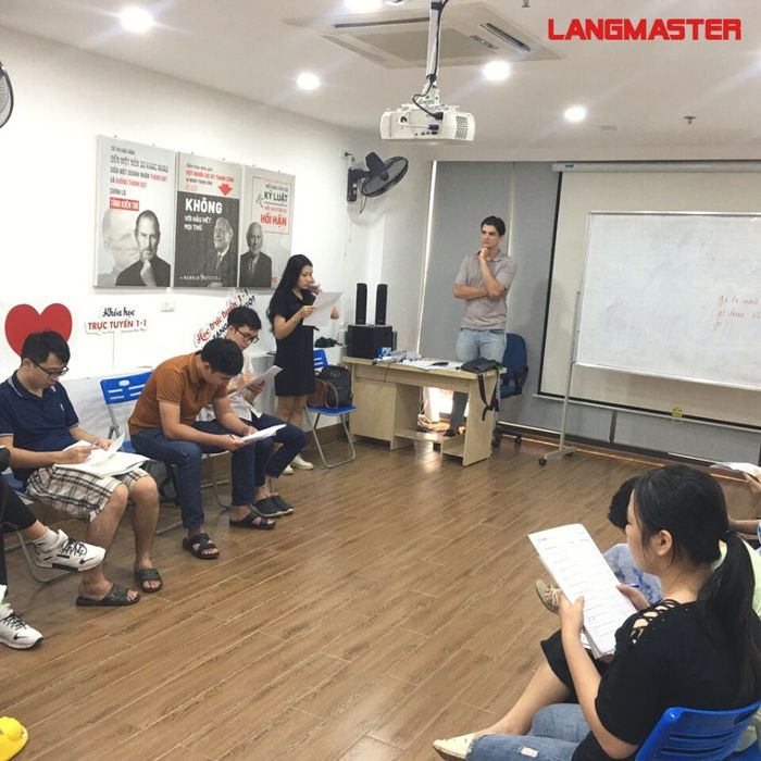 Môi trường học tập năng động tại Langmaster