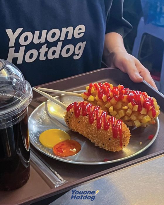 Khung cảnh món ngon hấp dẫn tại YouOne Hotdog – ảnh 2