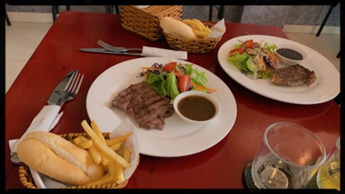 Địa chỉ bò bít tết chất lượng gần bạn