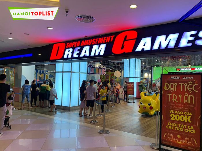 trung-tam-dream-games-ha-noi-royal-city-Tripi