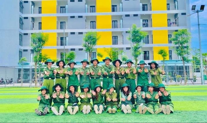 Hình ảnh khuôn viên hiện đại tại Trường Cao đẳng Công nghệ Bách khoa Hà Nội (HPC)