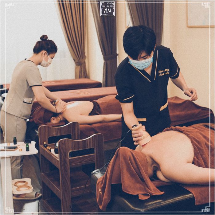 Kỹ thuật massage chuyên sâu tại Hoa Mộc Tâm An Spa