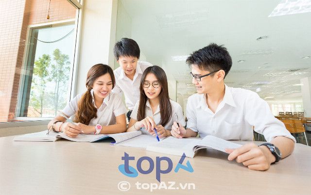 HTCO Holding - Điểm tựa du học đáng tin cậy tại Cố đô Huế