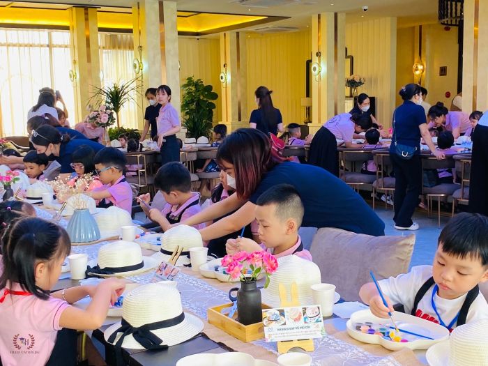 Hình ảnh hoạt động sáng tạo tại Workshop Education