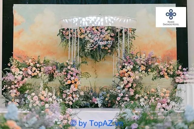 Địa chỉ tổ chức tiệc cưới cao cấp với mức giá hợp lý - Sự đầu tư xứng đáng cho ngày trọng đại.