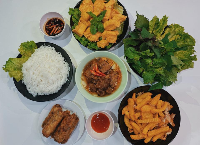 Bún chả Cầu Đen ảnh 1