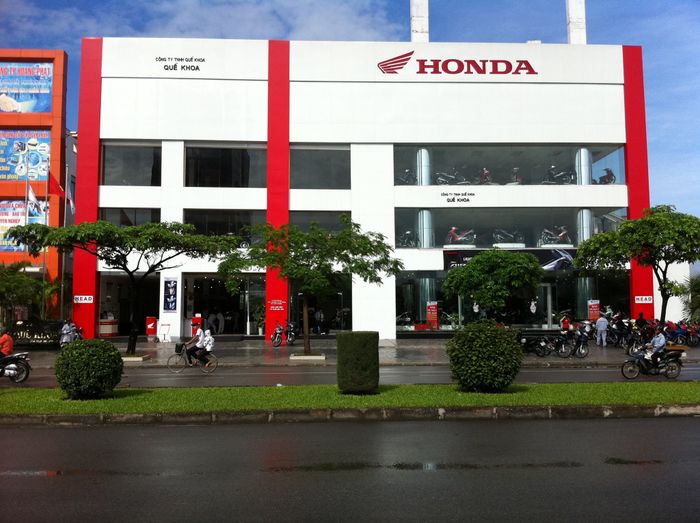 Không gian trưng bày xe tại Honda Quế Khoa