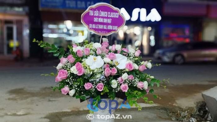 Hoa Tươi Vui Thùy - Nét duyên dáng Lào Cai