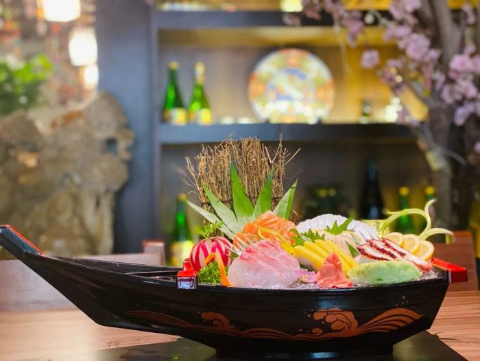 Trải nghiệm sushi tại quầy bar độc đáo của Sushibar