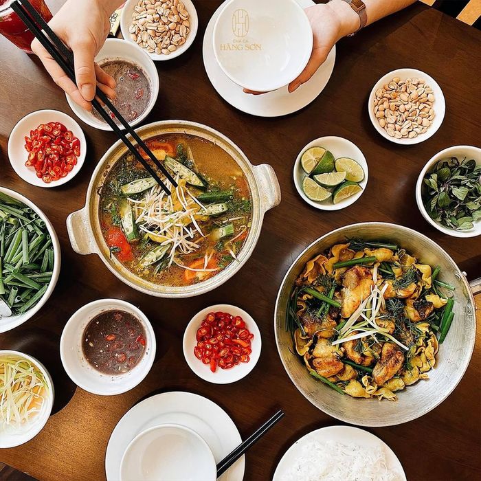Chả Cá Hàng Sơn - ảnh 1
