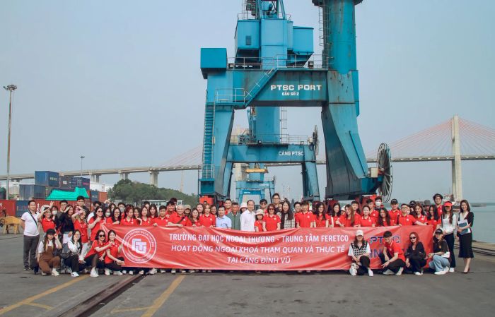 Hình ảnh thực hành tổ chức sự kiện tại FERETCO - ĐH Ngoại Thương