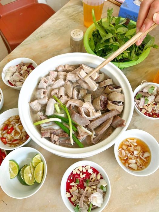 Cháo lòng Hợp Lý - hình ảnh 2