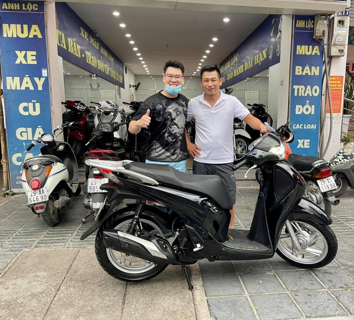 Không gian trưng bày đa dạng tại Xe Máy Anh Lộc