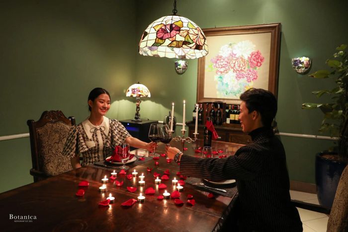 Botanica Restaurant - Phòng VIP sang trọng