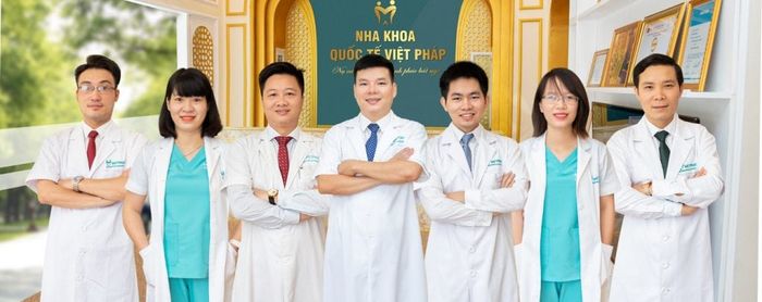 Nha Khoa Quốc Tế Việt Pháp Hình Ảnh 1