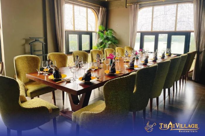 Thái Village Restaurant - Góc check-in đậm chất nhiệt đới
