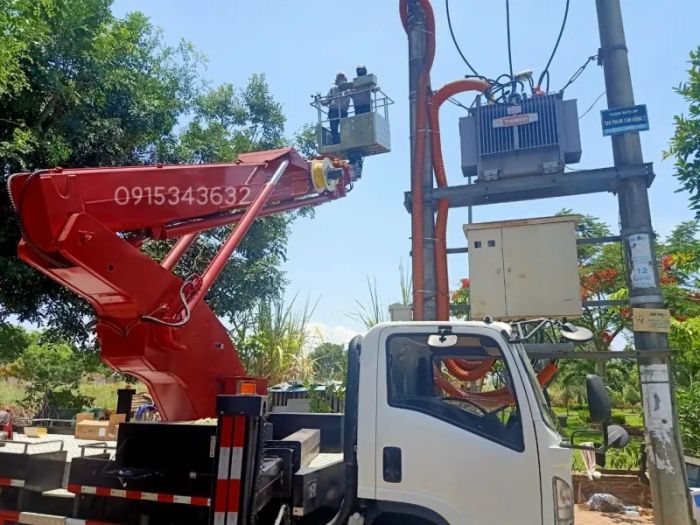 Hình ảnh 1 về Công ty CP XNK Phụ tùng Ô tô tải & Xe chuyên dụng Việt Trung