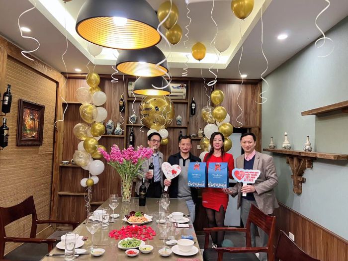 81QT Restaurant - Không gian Pháp cổ đầy mê hoặc