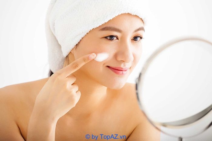 kem đặc trị mụn ẩn hiệu quả