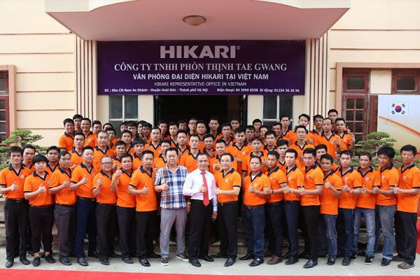 Bộ sưu tập đồng phục Diệp Long - Thiết kế trẻ trung, hiện đại