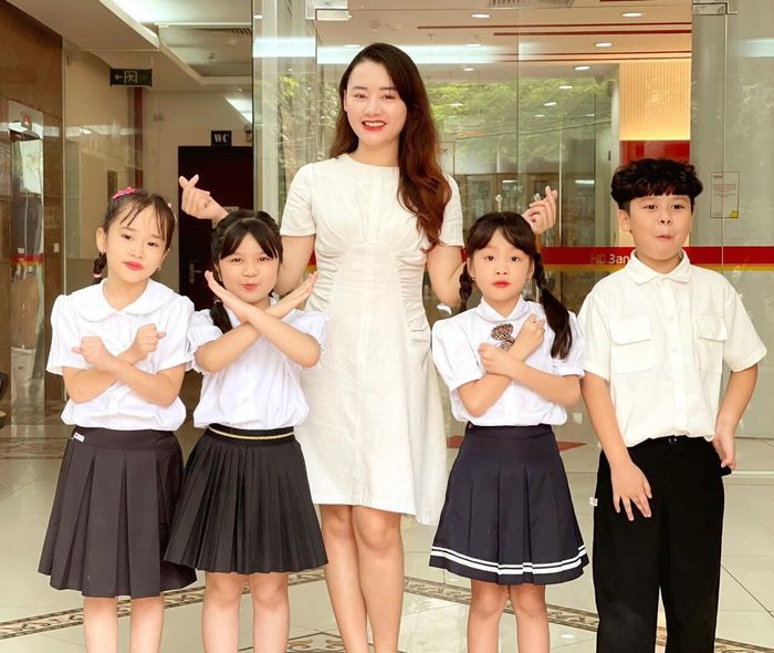 Khoảnh khắc tỏa sáng của các người mẫu nhí tại Hồ Thiên Nga