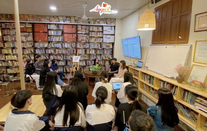 Hoạt động học tập sôi nổi tại Anh ngữ August