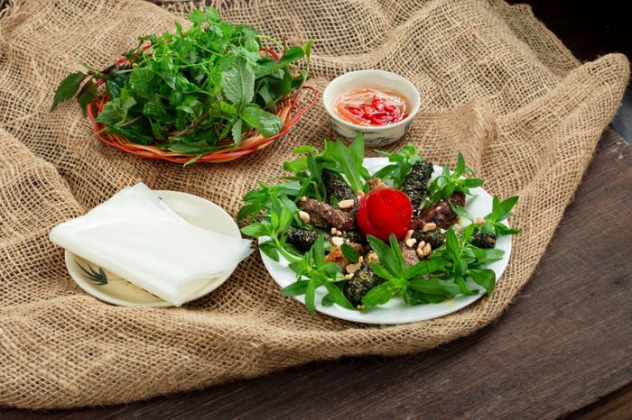 Góc ảnh chân thực về các món ăn đặc sản Nam Bộ tại Nhà hàng Phương Nam