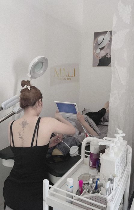 Quy trình điều trị da chuyên nghiệp tại MaLi Beauty