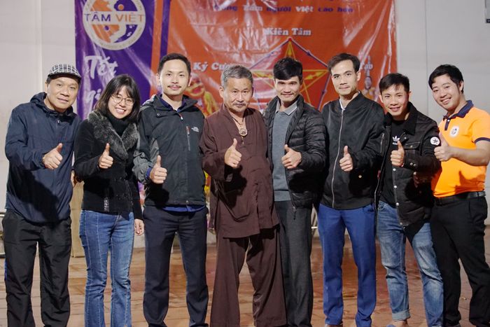 Khoảnh khắc truyền cảm hứng: Học viên Tâm Việt tự tin thuyết trình trước đám đông