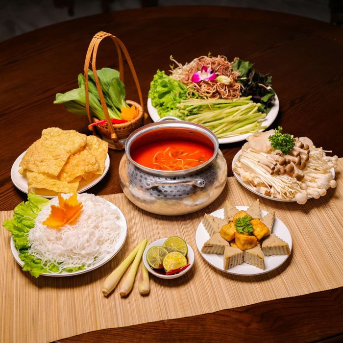Không gian ấm cúng tại Từ Bi Quán