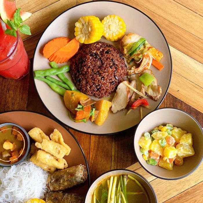 Nghệ thuật trình bày món ăn sáng tạo tại Veggie Castle