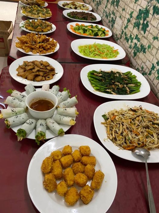 Nghệ thuật trình bày món chay tinh tế tại Tuệ Tâm Quán