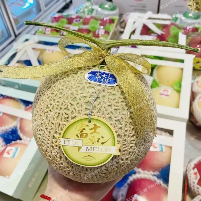 Không gian mua sắm hiện đại tại Klever Fruits