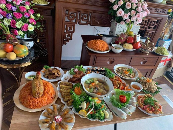 Thiên Tâm - Tinh hoa ẩm thực chay qua những món ăn được trình bày như tác phẩm nghệ thuật đầy màu sắc