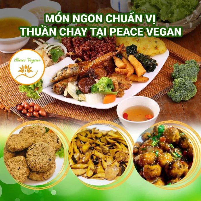 Không gian hoài cổ tại Peace Vegan